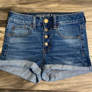 AE Hi Rise Shortie size 2